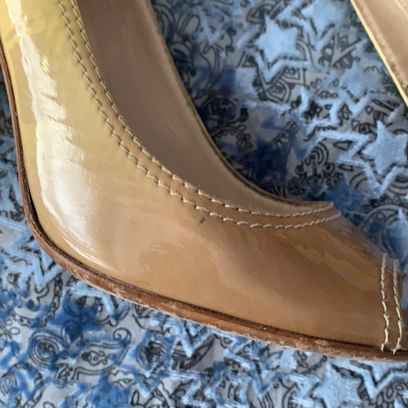 Prada Heels - Picture 4 of 16